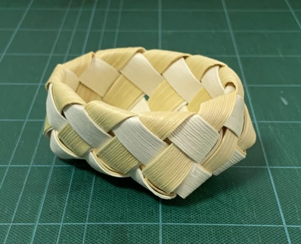 クラフトバンド・ラボ | クラフトバンド/紙バンドでハンドメイド