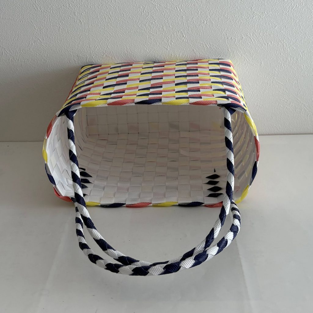 斜め短冊模様のステッチ、内側