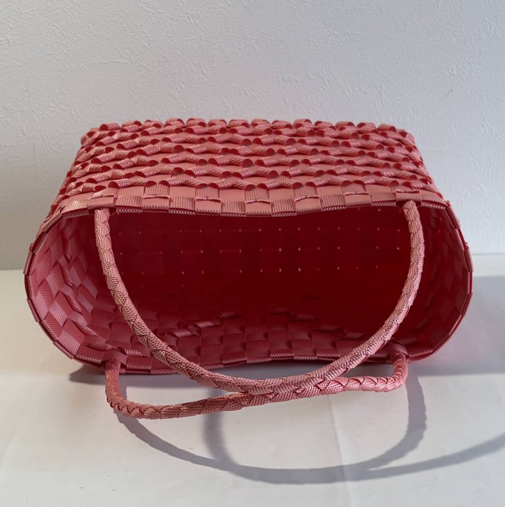 うろこ模様のステッチ、内側