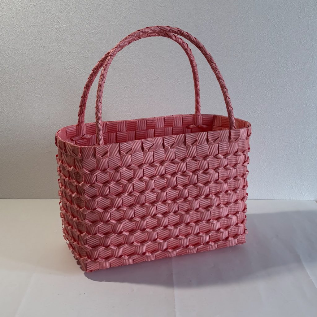 stitch pattern named 
鱗(うろこ)模様 / Scale Pattern