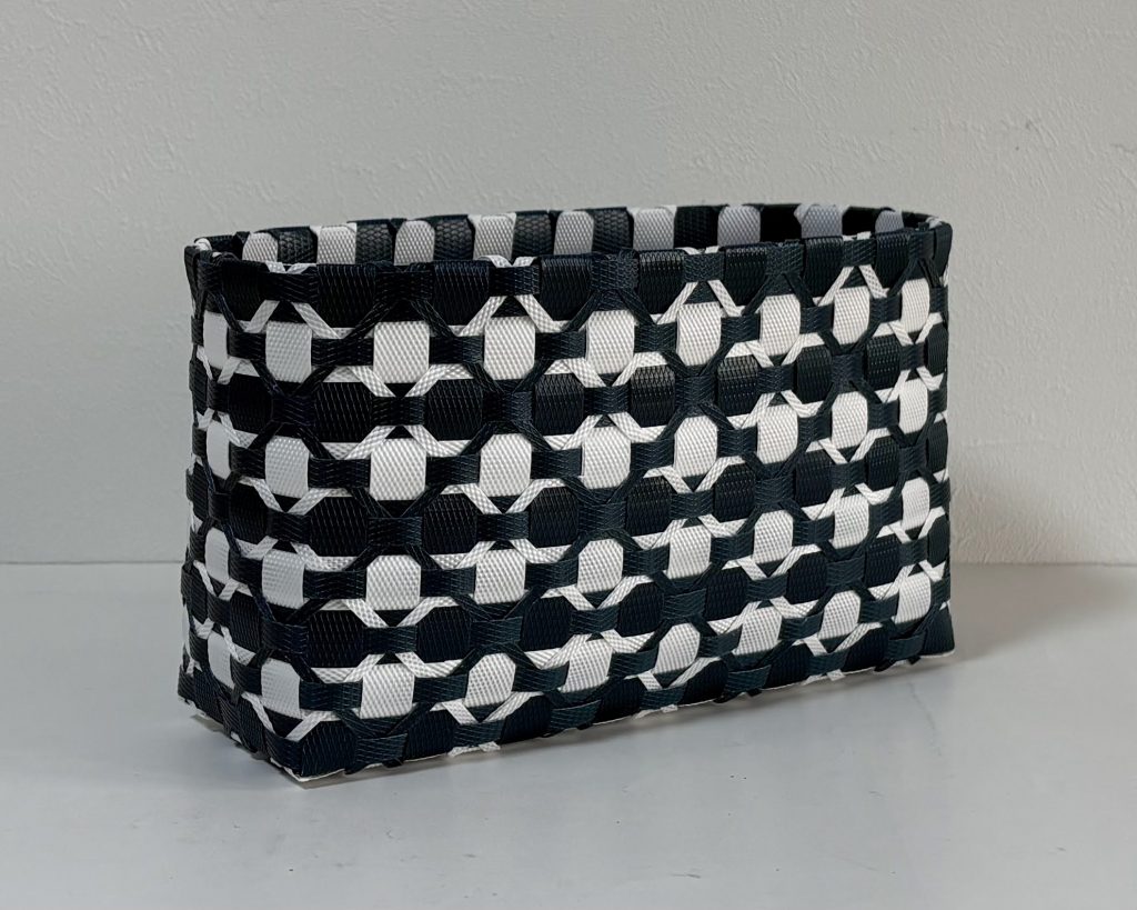 stitch pattern named 
スズラン模様 / Lily-of-the-Valley Pattern